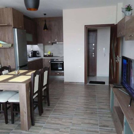 Nev Apart New Velingrad Luaran gambar