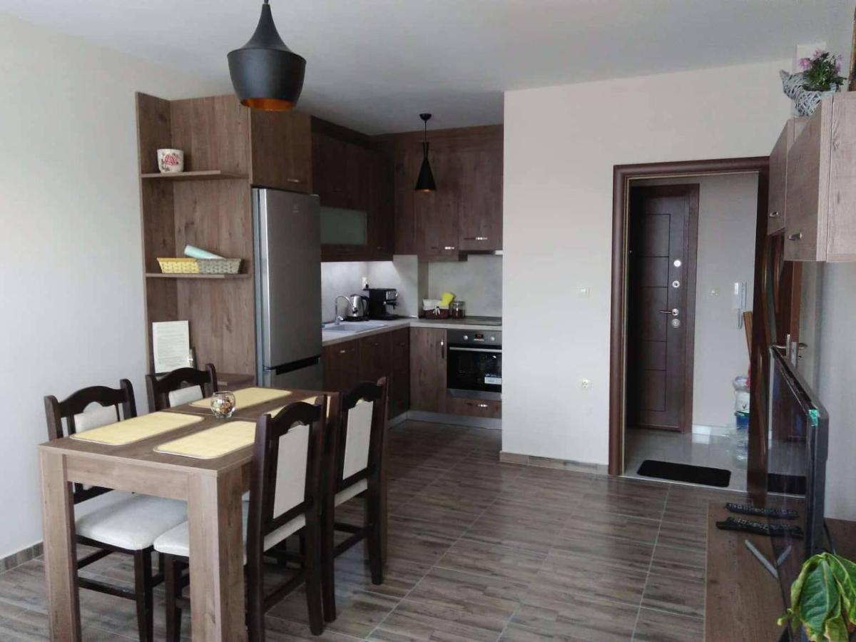 Nev Apart New Velingrad Luaran gambar