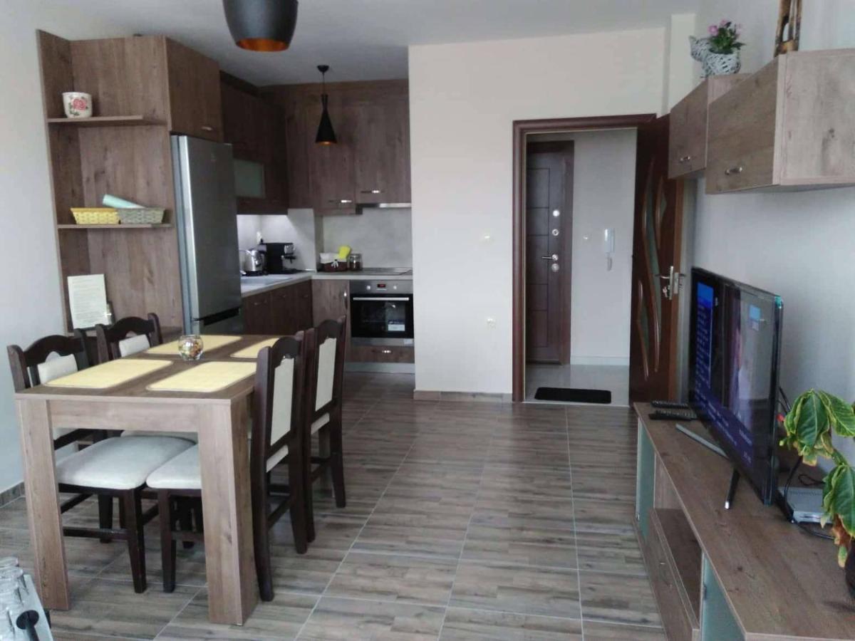 Nev Apart New Velingrad Luaran gambar